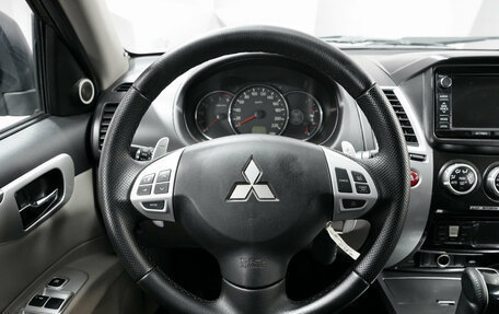 Mitsubishi Pajero Sport II рестайлинг, 2014 год, 1 775 000 рублей, 14 фотография