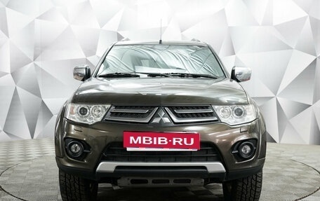 Mitsubishi Pajero Sport II рестайлинг, 2014 год, 1 775 000 рублей, 8 фотография