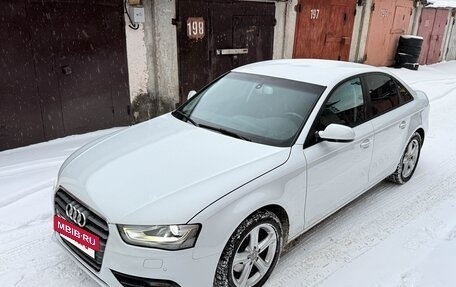 Audi A4, 2013 год, 1 390 000 рублей, 6 фотография
