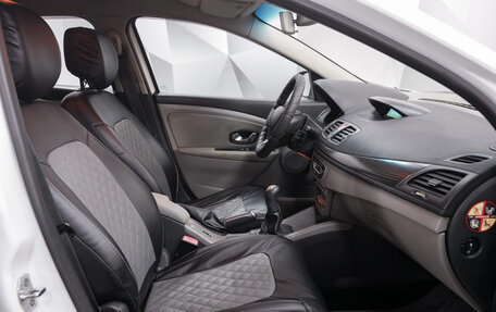 Renault Megane III, 2010 год, 645 000 рублей, 11 фотография