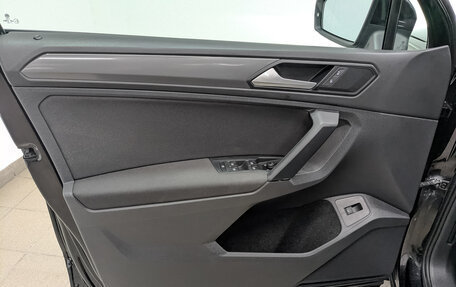 Volkswagen Tiguan II, 2020 год, 2 890 000 рублей, 19 фотография