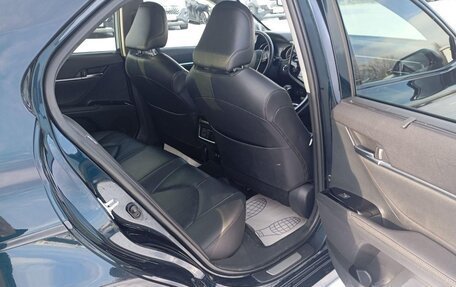 Toyota Camry, 2020 год, 3 000 000 рублей, 10 фотография