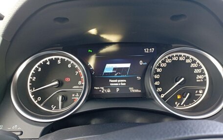 Toyota Camry, 2020 год, 3 000 000 рублей, 5 фотография