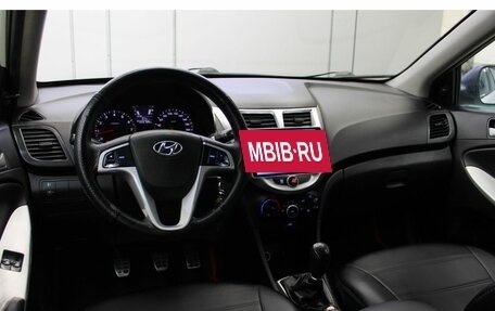 Hyundai Solaris II рестайлинг, 2013 год, 749 000 рублей, 8 фотография