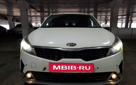 KIA Rio IV, 2021 год, 1 435 307 рублей, 3 фотография