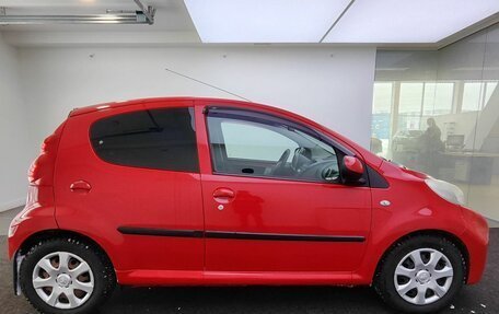 Peugeot 107 I рестайлинг, 2011 год, 470 000 рублей, 5 фотография