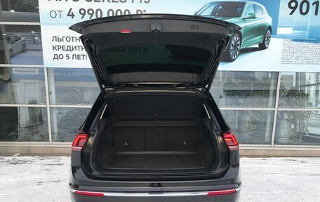 Volkswagen Tiguan II, 2018 год, 2 890 000 рублей, 17 фотография