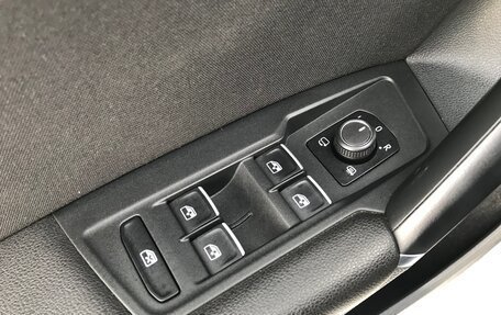 Volkswagen Tiguan II, 2018 год, 2 890 000 рублей, 24 фотография