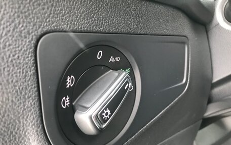 Volkswagen Tiguan II, 2018 год, 2 890 000 рублей, 27 фотография