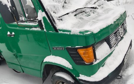 Mercedes-Benz G-Класс W463 рестайлинг _ii, 1989 год, 550 000 рублей, 3 фотография