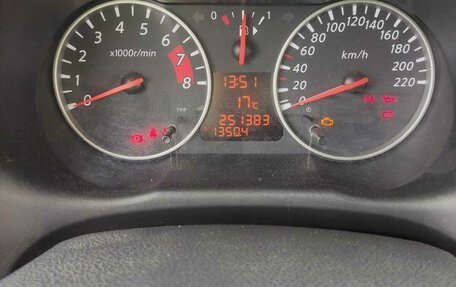 Nissan Note II рестайлинг, 2011 год, 580 000 рублей, 8 фотография