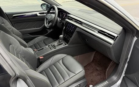 Volkswagen Passat CC, 2025 год, 4 250 000 рублей, 12 фотография