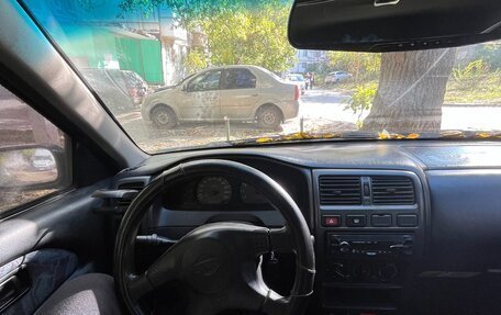 Nissan Almera, 1998 год, 130 000 рублей, 2 фотография