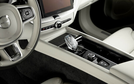 Volvo XC60 II, 2025 год, 9 630 000 рублей, 11 фотография