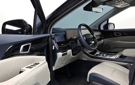 KIA Carnival, 2025 год, 5 700 000 рублей, 7 фотография