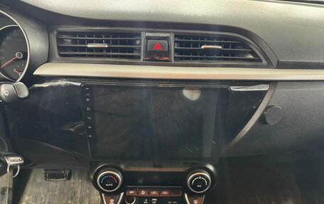 KIA Rio IV, 2019 год, 1 350 000 рублей, 8 фотография