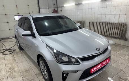 KIA Rio IV, 2019 год, 1 350 000 рублей, 3 фотография