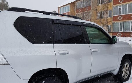 Toyota Land Cruiser Prado 150 рестайлинг 2, 2013 год, 2 700 000 рублей, 5 фотография