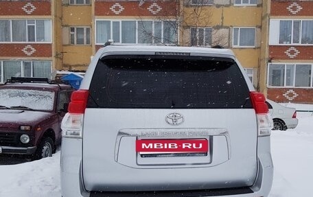 Toyota Land Cruiser Prado 150 рестайлинг 2, 2013 год, 2 700 000 рублей, 10 фотография