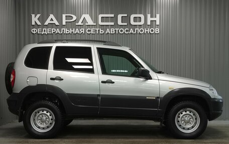 Chevrolet Niva I рестайлинг, 2017 год, 720 000 рублей, 6 фотография