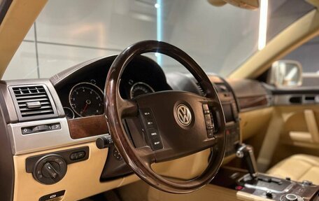 Volkswagen Touareg III, 2006 год, 830 000 рублей, 14 фотография