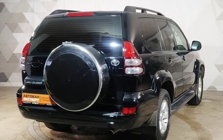 Toyota Land Cruiser Prado 120 рестайлинг, 2005 год, 2 159 000 рублей, 3 фотография