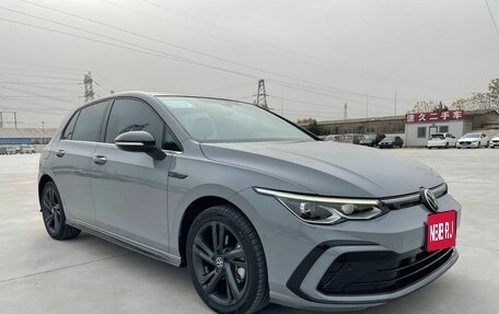 Volkswagen Golf VIII, 2021 год, 2 140 000 рублей, 1 фотография