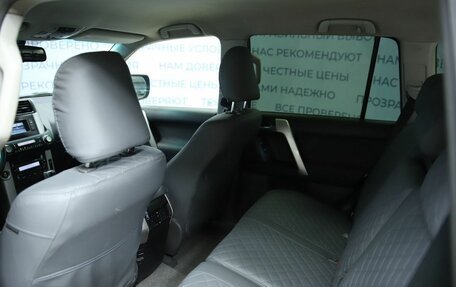 Toyota Land Cruiser Prado 150 рестайлинг 2, 2012 год, 2 290 000 рублей, 11 фотография