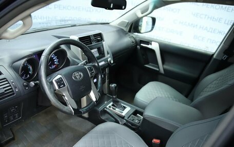 Toyota Land Cruiser Prado 150 рестайлинг 2, 2012 год, 2 290 000 рублей, 10 фотография