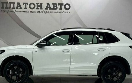 Volkswagen Tiguan II, 2025 год, 4 929 000 рублей, 8 фотография