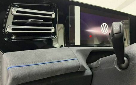 Volkswagen Tiguan II, 2025 год, 4 929 000 рублей, 14 фотография