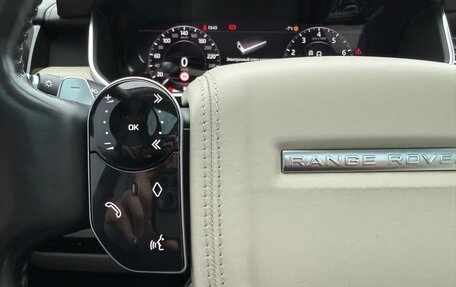 Land Rover Range Rover IV рестайлинг, 2020 год, 10 500 000 рублей, 25 фотография