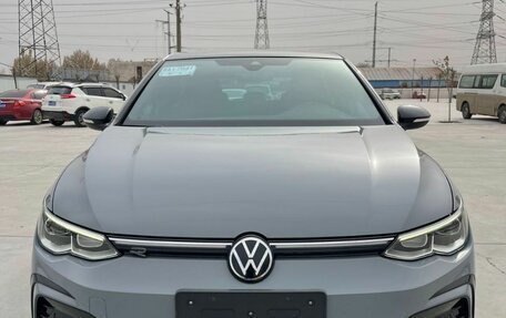 Volkswagen Golf VIII, 2021 год, 2 140 000 рублей, 2 фотография