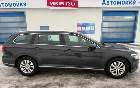 Volkswagen Passat B8 рестайлинг, 2018 год, 2 050 000 рублей, 4 фотография