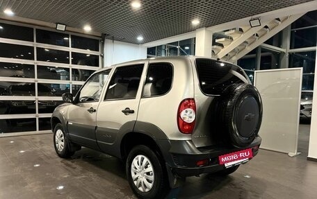 Chevrolet Niva I рестайлинг, 2014 год, 526 000 рублей, 5 фотография