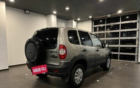 Chevrolet Niva I рестайлинг, 2014 год, 526 000 рублей, 3 фотография