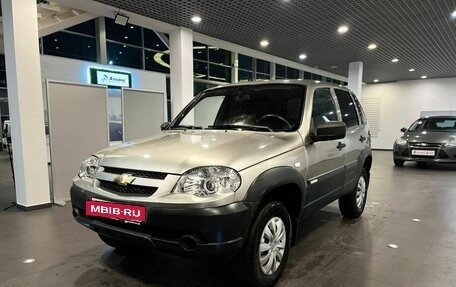 Chevrolet Niva I рестайлинг, 2014 год, 526 000 рублей, 7 фотография
