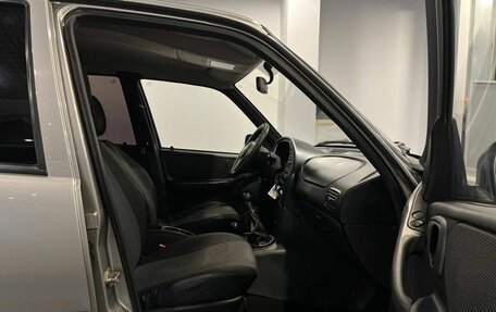 Chevrolet Niva I рестайлинг, 2014 год, 526 000 рублей, 28 фотография