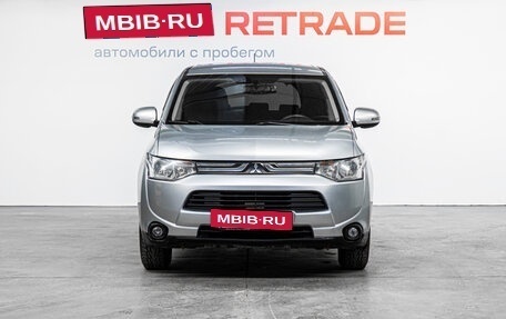 Mitsubishi Outlander III рестайлинг 3, 2012 год, 1 330 000 рублей, 8 фотография