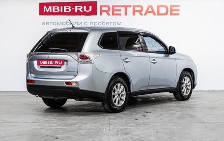 Mitsubishi Outlander III рестайлинг 3, 2012 год, 1 330 000 рублей, 4 фотография