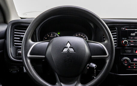 Mitsubishi Outlander III рестайлинг 3, 2012 год, 1 330 000 рублей, 17 фотография