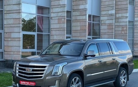 Cadillac Escalade IV, 2016 год, 3 700 000 рублей, 1 фотография