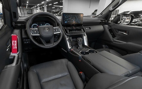 Toyota Land Cruiser, 2025 год, 15 500 000 рублей, 7 фотография