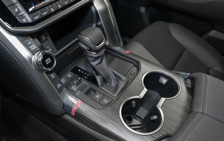 Toyota Land Cruiser, 2025 год, 15 500 000 рублей, 22 фотография