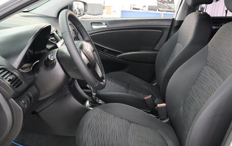 Hyundai Solaris II рестайлинг, 2014 год, 899 000 рублей, 8 фотография