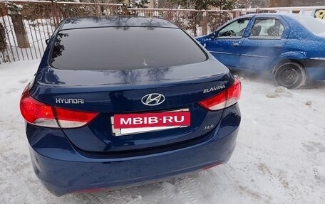 Hyundai Elantra V, 2012 год, 1 300 000 рублей, 2 фотография