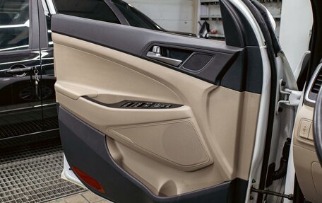 Hyundai Tucson III, 2018 год, 2 295 000 рублей, 12 фотография