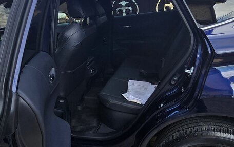 Toyota Venza, 2021 год, 4 000 000 рублей, 10 фотография