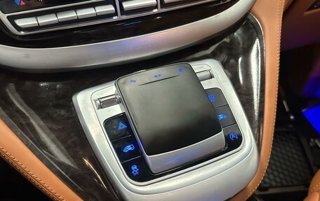 Mercedes-Benz Vito, 2024 год, 9 350 000 рублей, 16 фотография