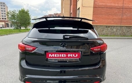 Infiniti FX II, 2008 год, 2 000 000 рублей, 24 фотография